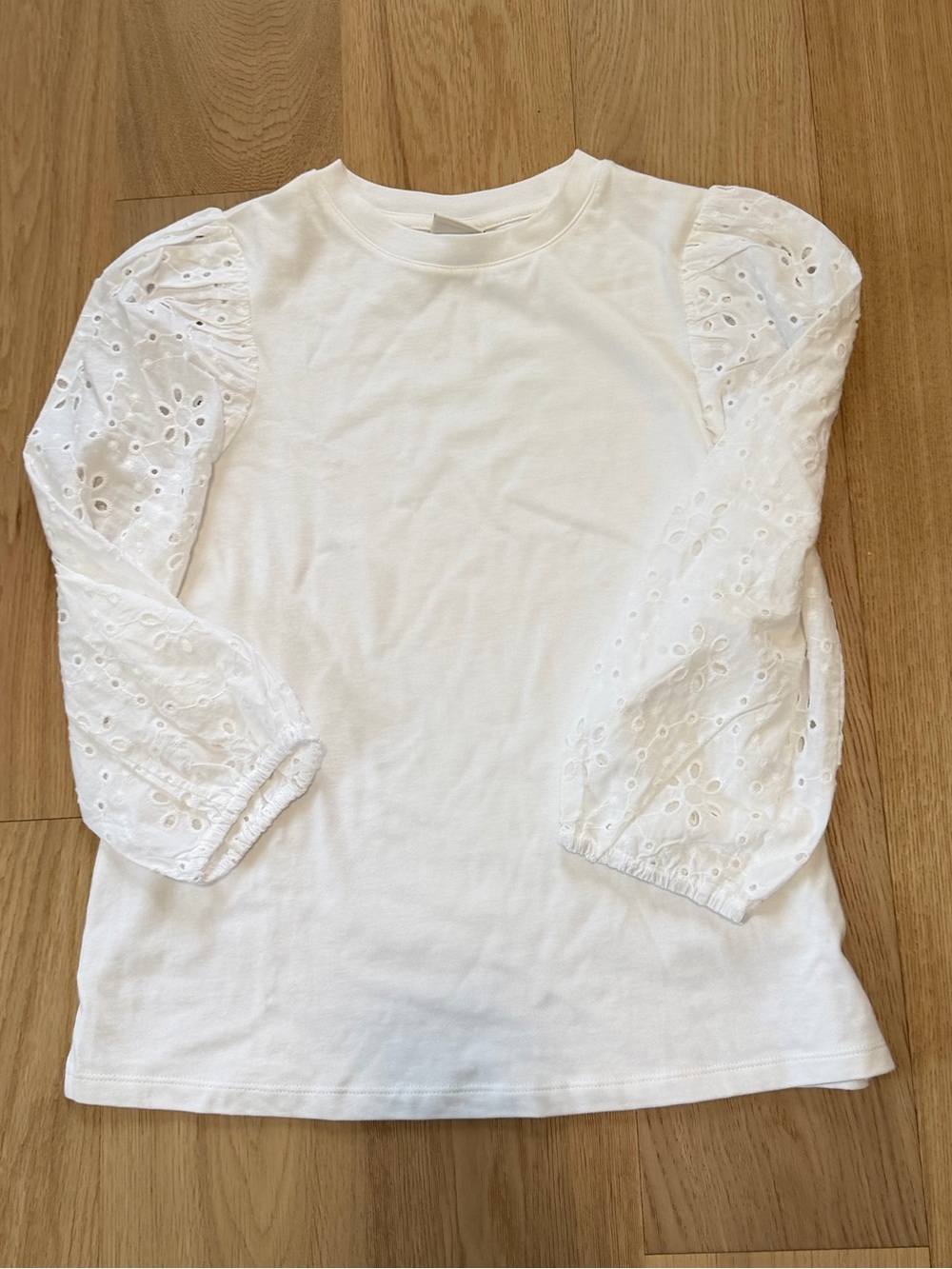 Women eyelet sleeve top
